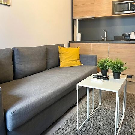 Studio Apartment By Hi5- Rottenbiller Apartment Budapest Ngoại thất bức ảnh